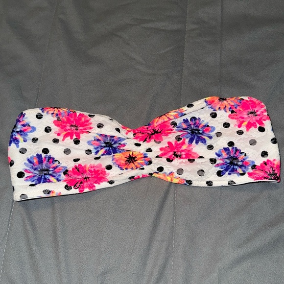 Bandeau - Picture 1 of 4